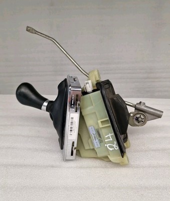 Mercedes C-Class (2007-2014) Automatic Gear Selector A2042677524 (24) - Image 4