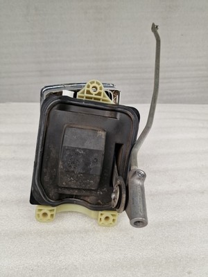 Mercedes C-Class (2007-2014) Automatic Gear Selector A2042677524 (24) - Image 5