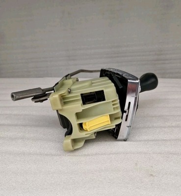 Mercedes C-Class (2007-2014) Automatic Gear Selector A2042677524 (24) - Image 6