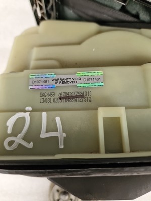 Mercedes C-Class (2007-2014) Automatic Gear Selector A2042677524 (24) - Image 9