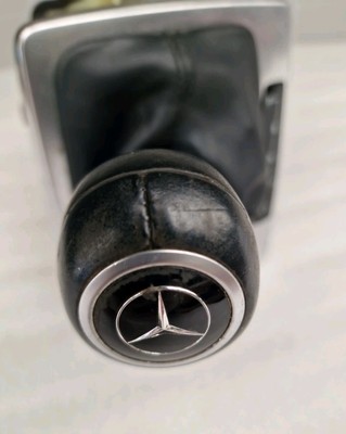 Mercedes C-Class (2007-2014) Automatic Gear Selector A2042677524 (24) - Image 13