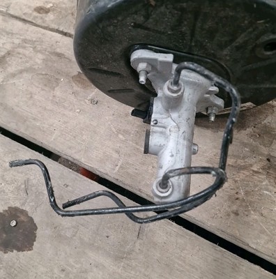 Mercedes Sprinter Brake Master Cylinder A9104300100 (134) - Image 12