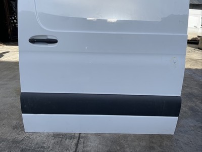 Mercedes Sprinter W907 W910 2019 2022 Side Loading Door Sliding Door BREAKING - Image 5