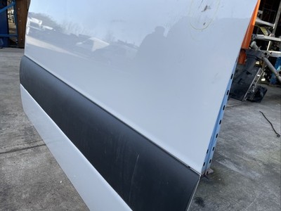 Mercedes Sprinter W907 W910 2019 2022 Side Loading Door Sliding Door BREAKING - Image 10