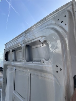 Mercedes Sprinter W907 W910 2019 2022 Side Loading Door Sliding Door BREAKING - Image 20