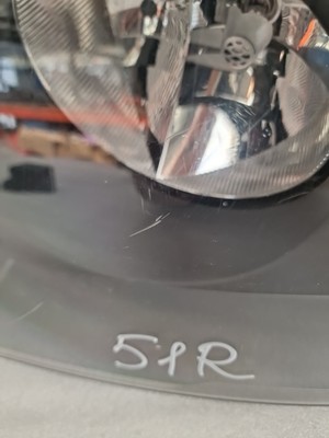 Volkswagen Crafter 06-17 Right Side Headlight 24761600 (51) Scratches - Image 5