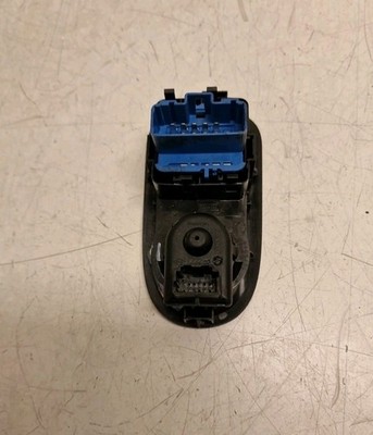 Renault Master /Movano Front Right Side Window Switch 8200637849(20). - Image 8