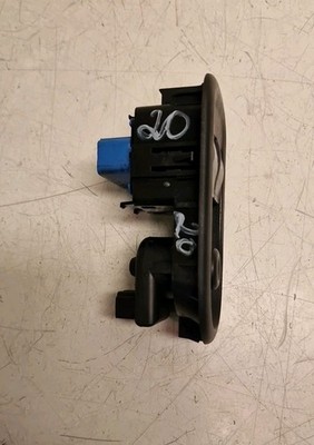 Renault Master /Movano Front Right Side Window Switch 8200637849(20). - Image 11