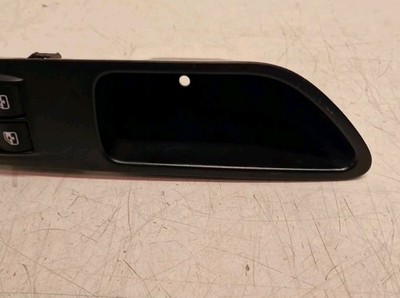 Iveco Daily Front Right Side Window Switch 5802846173 (31). - Image 4