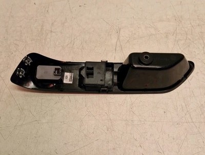 Iveco Daily Front Right Side Window Switch 5802846173 (31). - Image 5