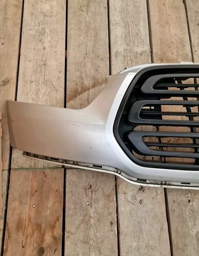 Ford Transit MK8 2015-2024 Front Grille (21) - Image 17