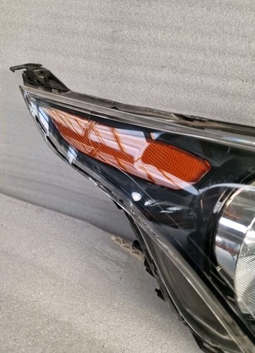 Ford Transit Connect Right Side Headlight FT1113W029 (209) Scratches - Image 2