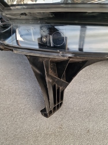 Ford Transit Connect Right Side Headlight FT1113W029 (209) Scratches - Image 22