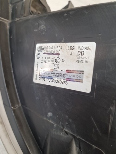 Renault Master/Movano Right Side Headlight 260100050 (210) Scratches - Image 15