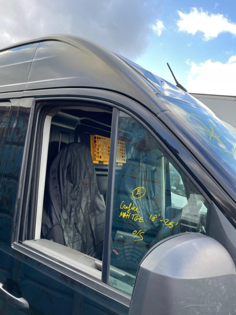 Volkswagen Crafter MAN TGE 2018 2025 Front Door Right Side O/S In Black BREAKING - Image 3