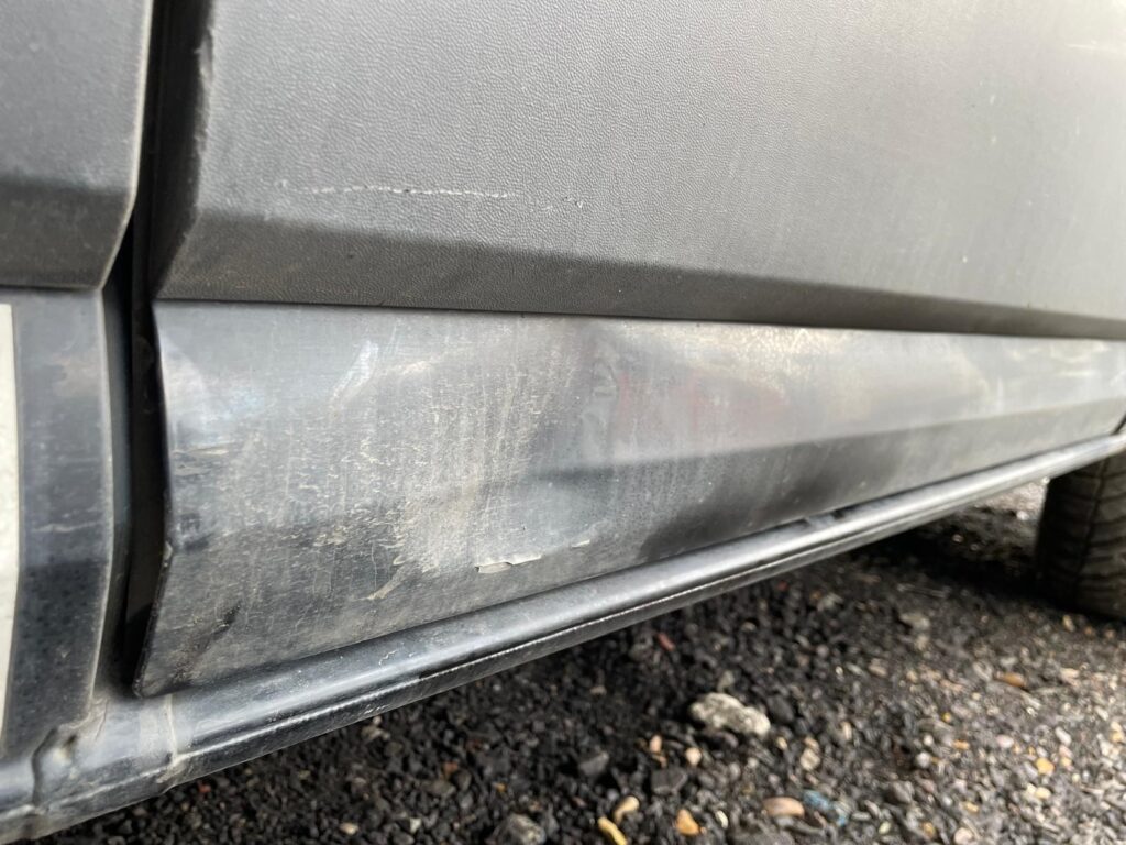 Volkswagen Crafter MAN TGE 2018 2025 Front Door Right Side O/S In Black BREAKING - Image 12