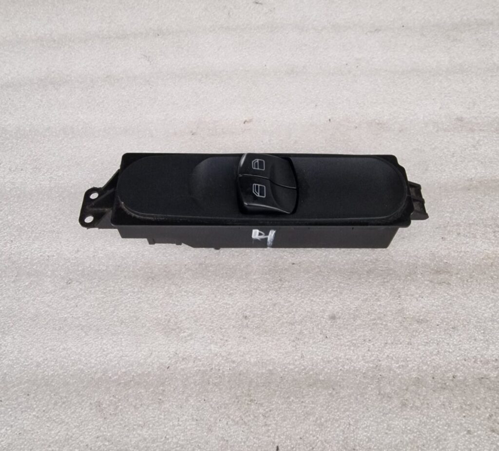 Mercedes Sprinter (2007-2018) Right Side Electric Window Switch A9065451513 (4) - Image 4