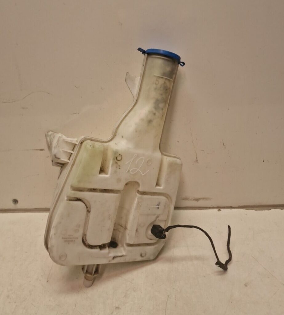 Mercedes Sprinter Windscreen Washer Bottle A9108600400 (12)