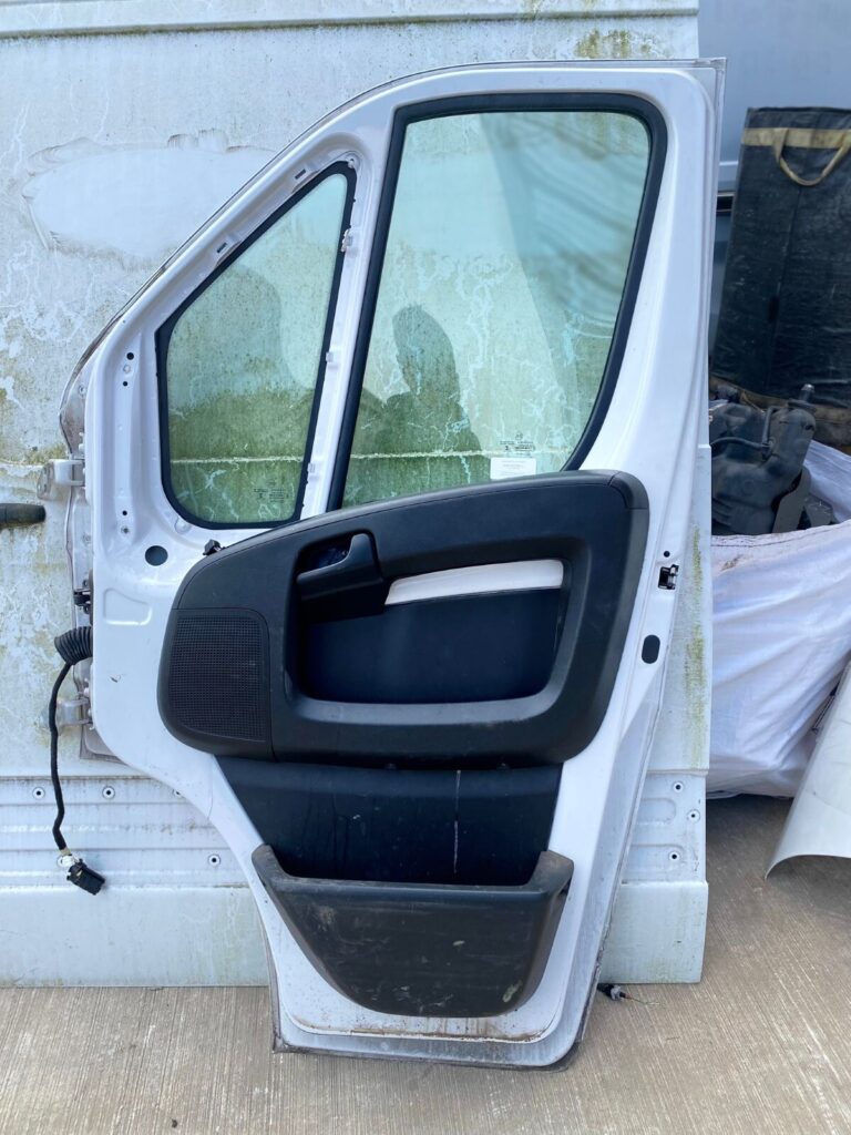 Peugeot Boxer Relay Ducato 2010 2024 Front Door Right Side O/S/F In White - Image 5