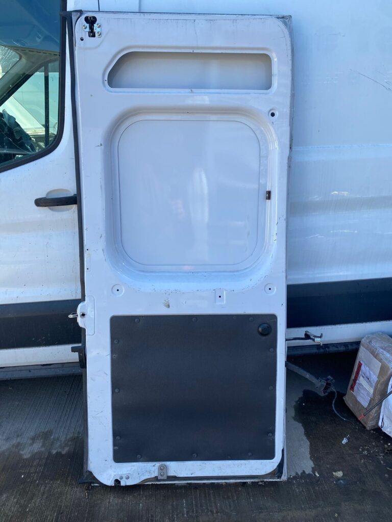 Citroen Relay Boxer Ducato 2010 2024 Rear Door Left Side N/S/R BREAKING - Image 6