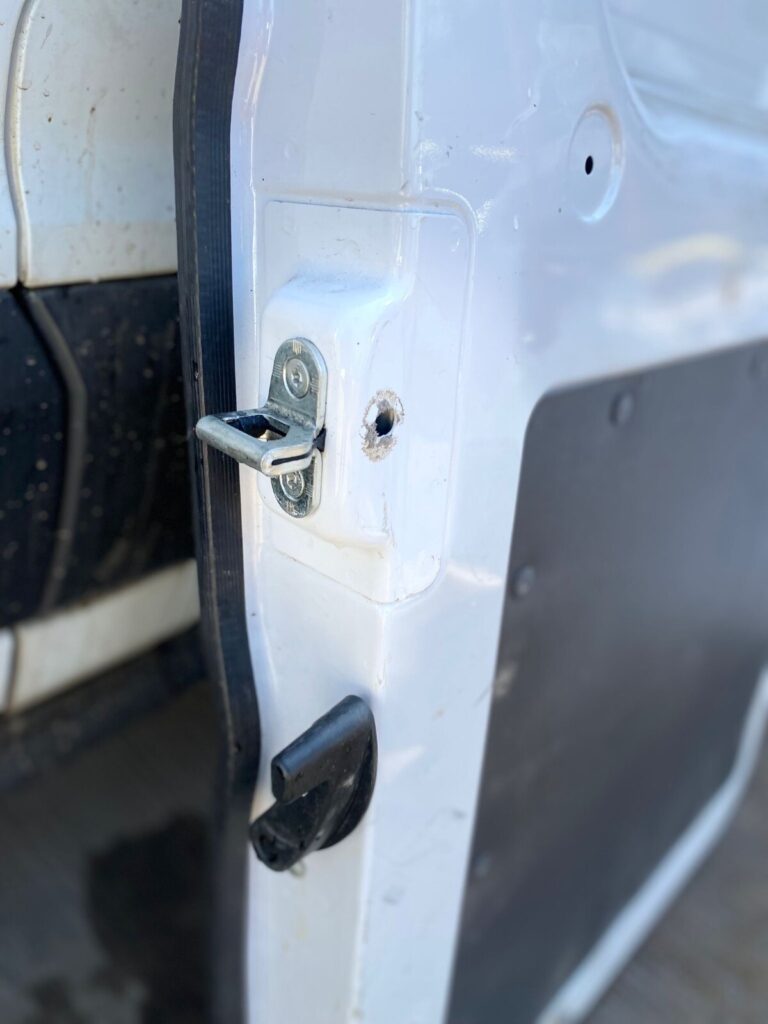Citroen Relay Boxer Ducato 2010 2024 Rear Door Left Side N/S/R BREAKING - Image 12