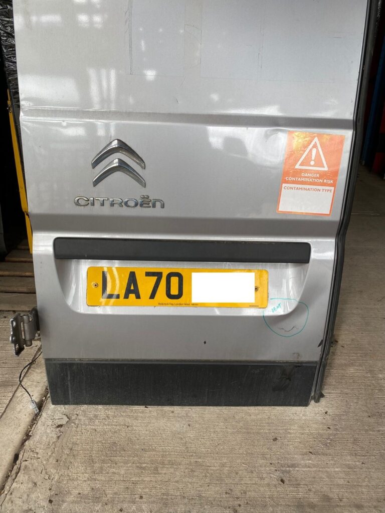 Citroen Relay Boxer Ducato Rear Door Left Side N/S/R Silver BREAKING - Image 4