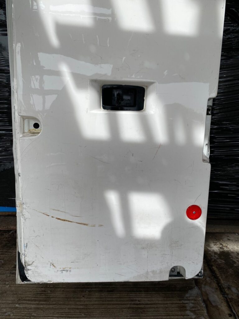 Peugeot Boxer Relay Ducato 2010 2024 Rear Door Right Side O/S/R FRIDGE DOOR - Image 8