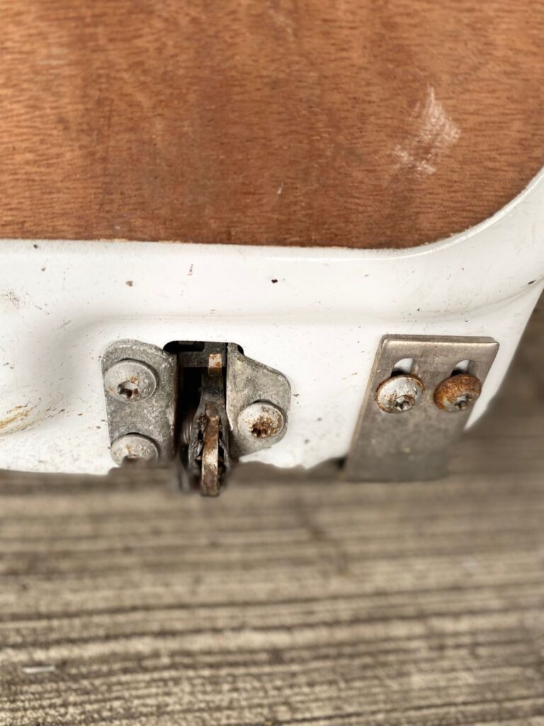 Mercedes Vito V Class W447 2015 2024 Rear Door Right O/S In White BREAKING - Image 11