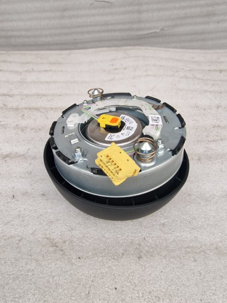 Mercedes Sprinter W907 W910 2018-ON Steering Wheel Airbag 0008605801 BREAKING - Image 10