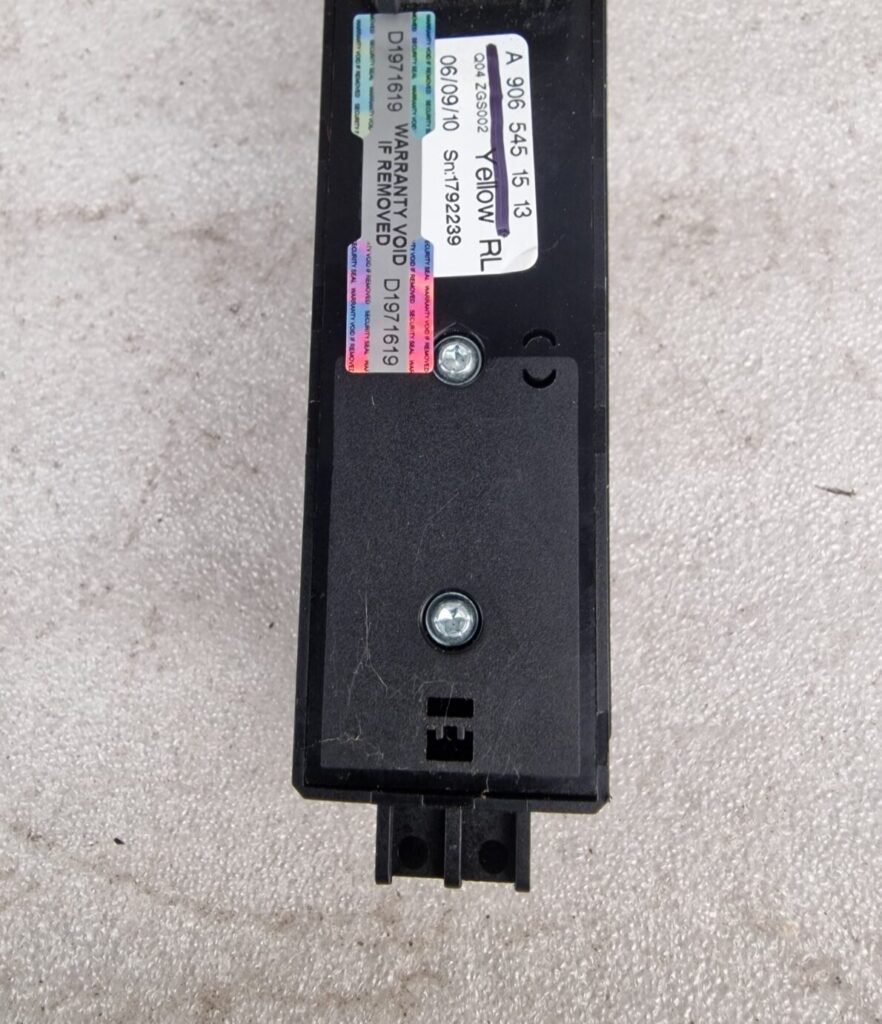 Mercedes Sprinter (2007-2018) Right Side Electric Window Switch A9065451513 (4) - Image 17