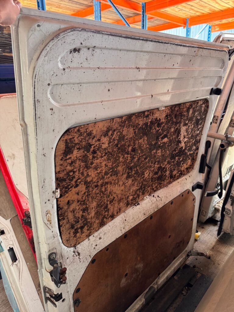 Ford Transit MK7 2007 2014 High Top Roof Side Loading Door In White - Image 11