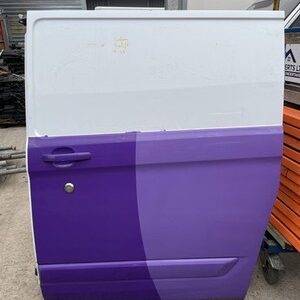 Ford Transit CUSTOM 2019 2023 Side Loading Door Sliding Door BREAKING