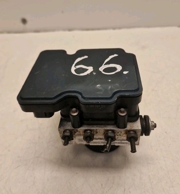 Mercedes Sprinter ABS Pump A9069002302 (66)