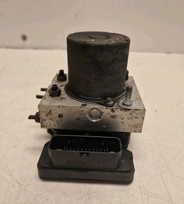 Mercedes Sprinter ABS Pump A9069002302 (66) - Image 9