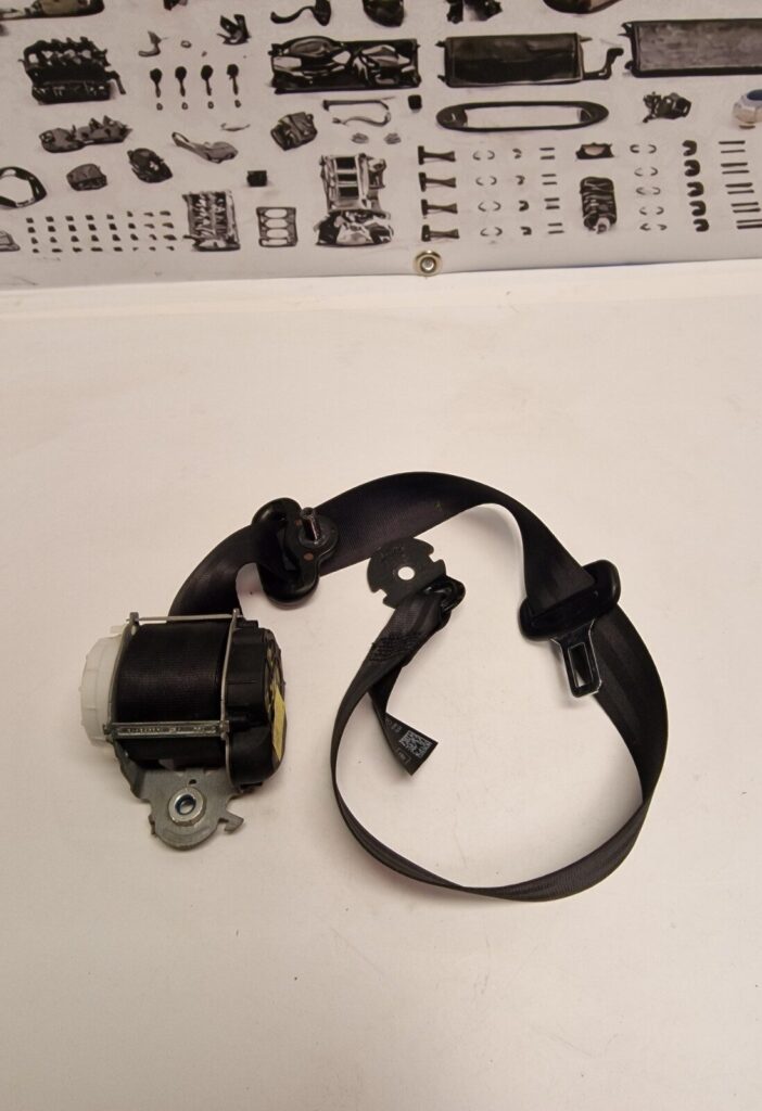 Vauxhall Vivaro Trafic 2015 2019 Front Seat Belt Left Side 93868115 (137) - Image 9