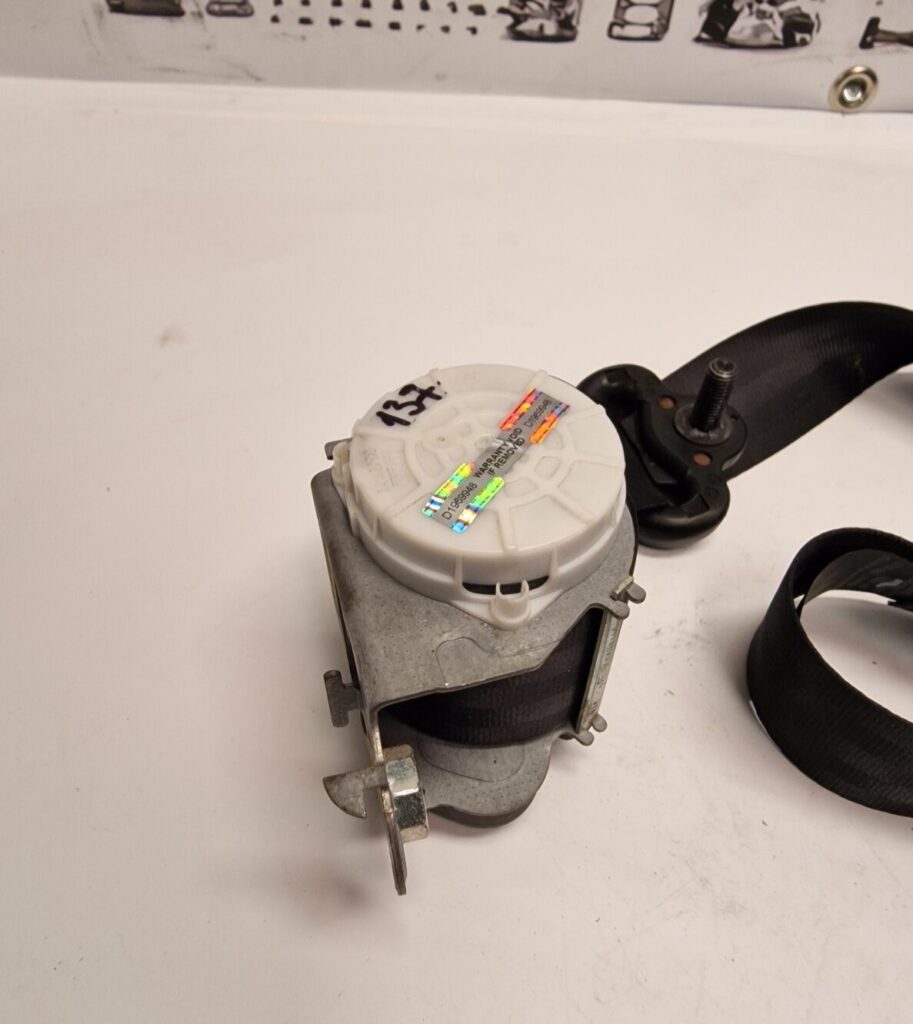 Vauxhall Vivaro Trafic 2015 2019 Front Seat Belt Left Side 93868115 (137) - Image 11