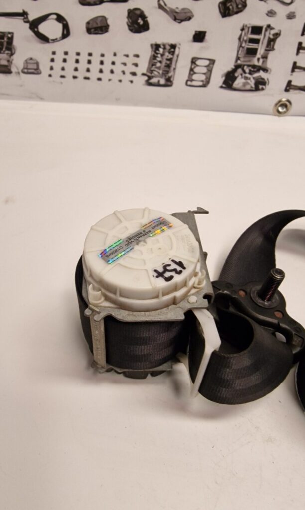 Vauxhall Vivaro Trafic 2015 2019 Front Seat Belt Left Side 93868115 (137) - Image 13