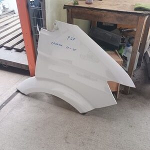 Crafter MAN TGE Wing Fender Right Side OS 2017 2025 in White BREAKING P67