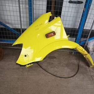 Mercedes Sprinter W906  Left Front Wing Fender NS 2014 2018  BREAKING  P16