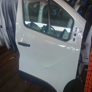 Vivaro Renault Trafic 3 Driver Right Side Door OS 2015 2019 P24 BRAKING
