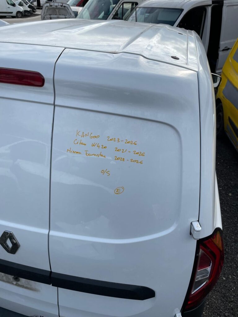 Kangoo Citan Townstar Rear Door Right Side OS Renault Mercedes Nissan BREAKING - Image 5