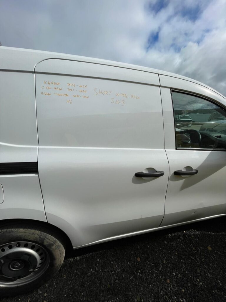 Kangoo Citan Townstar Side Loading Sliding Door Right Side OS Renault Nissan - Image 4