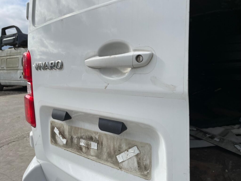 Dispatch Expert Proace Rear Door Left Side NS White 2017 2025 Vivaro 20 25 - Image 10