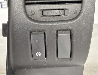 Vauxhall Vivaro Centre Console Air Vent Surround Trim 93452450 339 - imagine 10