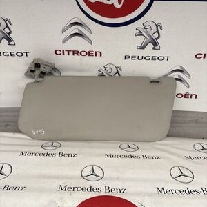 Crafter Right Side Sun Visor Volkswagen 7C0857552 BREAKING (540)