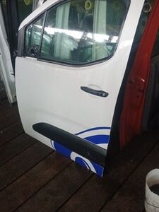 Citroen Berlingo Peugeot Partner Vauxhall Passenger Side Door NS 2019 2025 P82