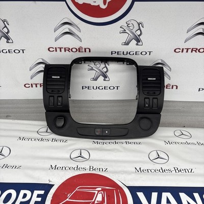 Vauxhall Vivaro Centre Console Air Vent Surround Trim 93452450 390