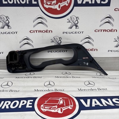 IVECO DAILY Speedometer Surround Trim 5801717079 (348)