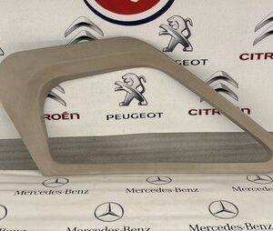 Relay Boxer Ducato Front Right Side Door Glass Trim 1308564070 BREAKING (503)