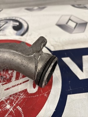 MERCEDES SPRINTER OEM654 2.0 INTERCOOLER PIPE HOSE A6540980400 657